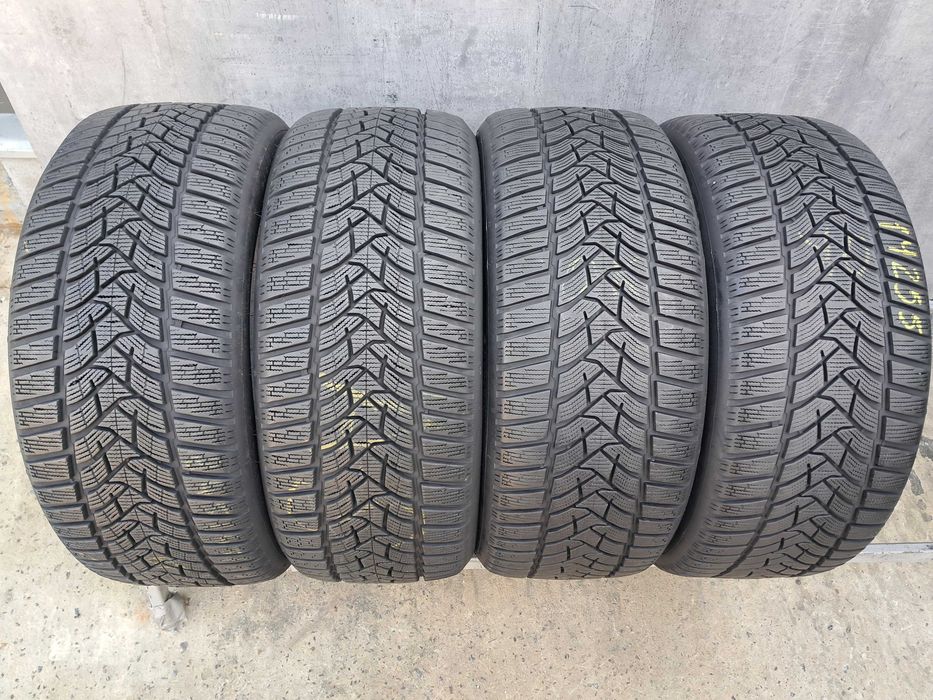 Резина зимова 95% протектор Dunlop 245/45 R18 Wintersport 5