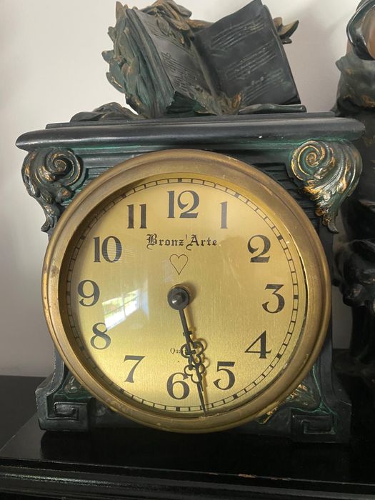 Estatueta de Bronze e Marfinite