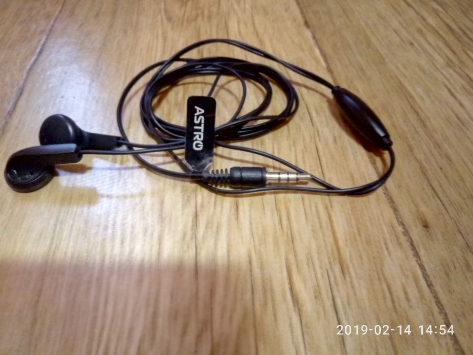 Наушники для телефона