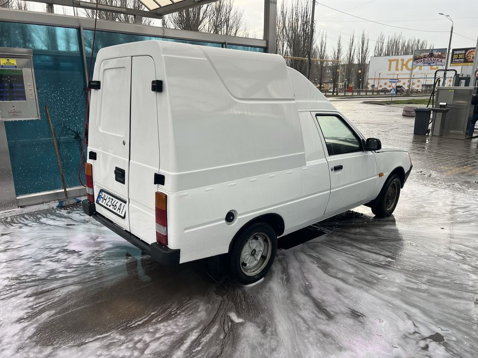 Заз Таврія 110557