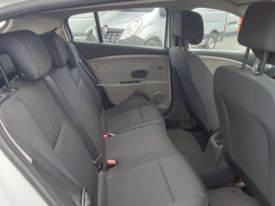 Anúncio de carro