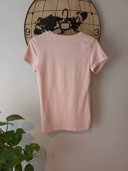 T-shirt pudrowy róż Guess roz.M