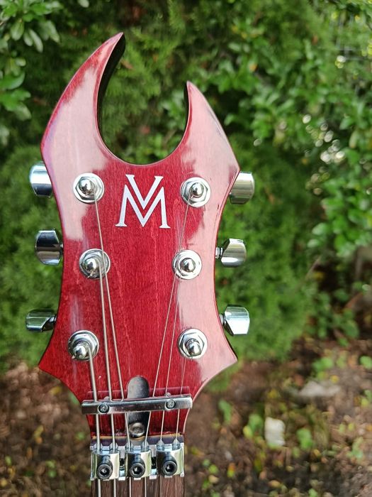 Gitara lutnicza Vooytzeenski Guitars - Dracul + case