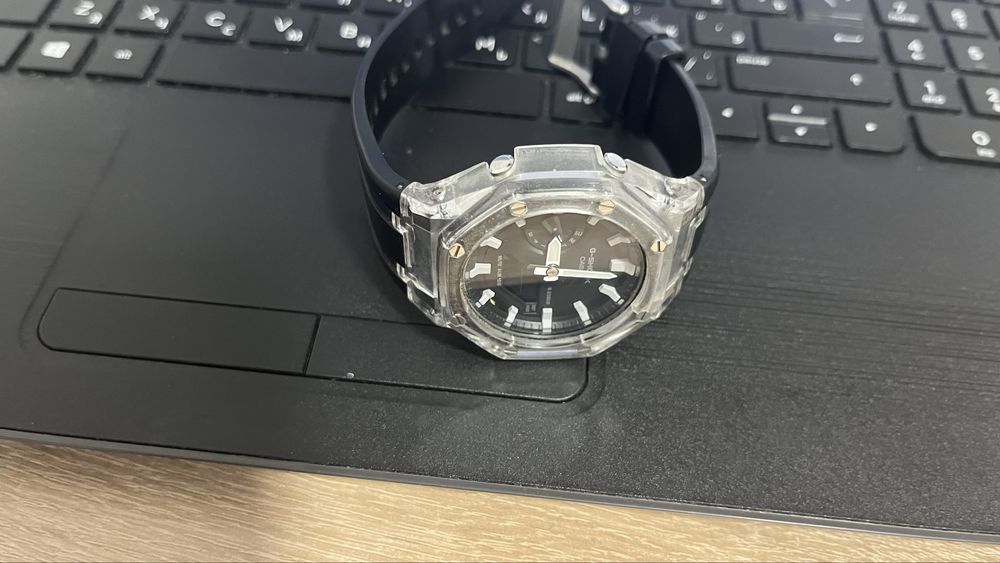 Продам Casio G-Shock GA2100