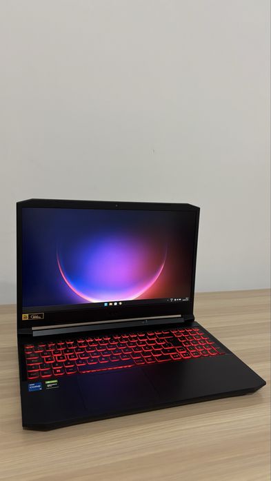 Acer Nitro 5 - i5 11400H