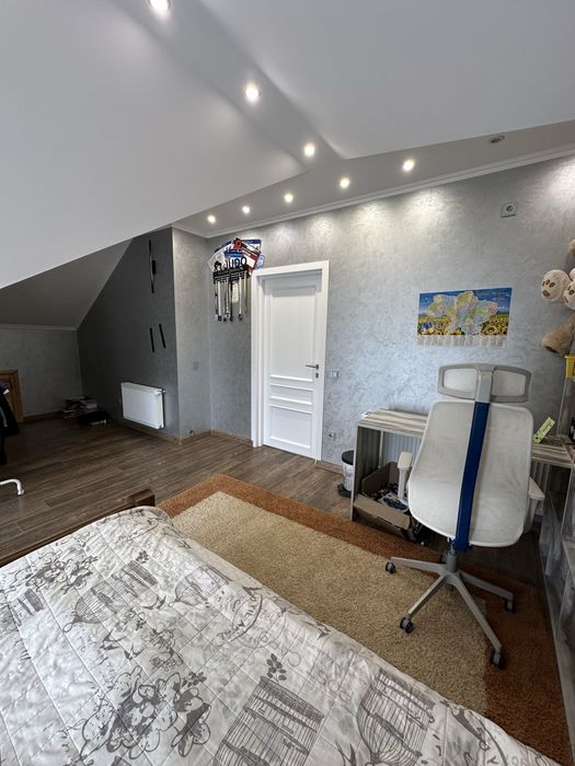 Будинок Рованці 176 м.кв