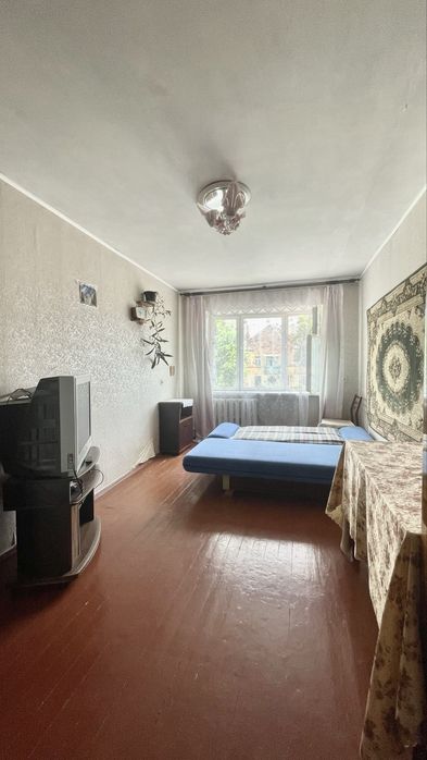 Продам 3х кімнатну квартиру по вул. Музична! Ціна знижена!
