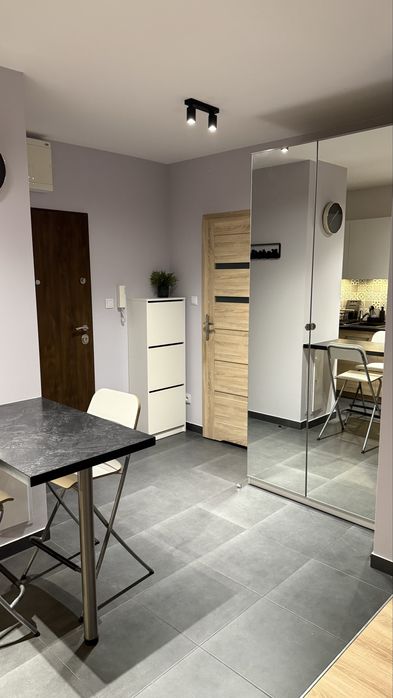 RezerwacjaPrzytulne mieszkanie 2-pokojowe Graniczna! Bezpośrednio!