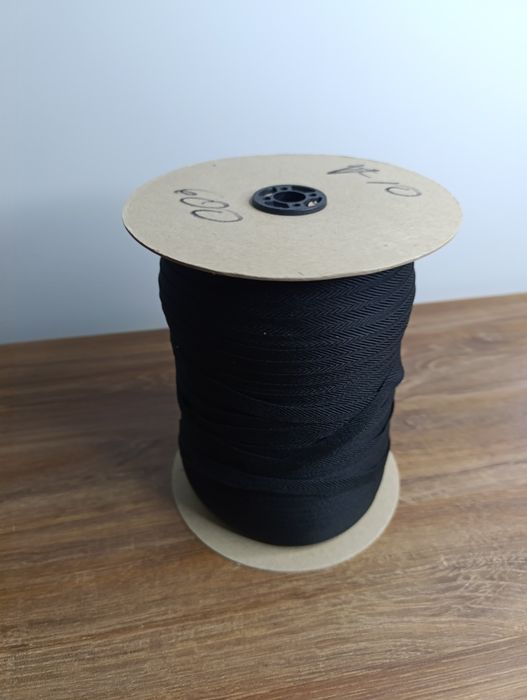 Taśma meblowa tapicerska/krawiecka itp.,  czarna jodełka 10 mm -- 3500 mb