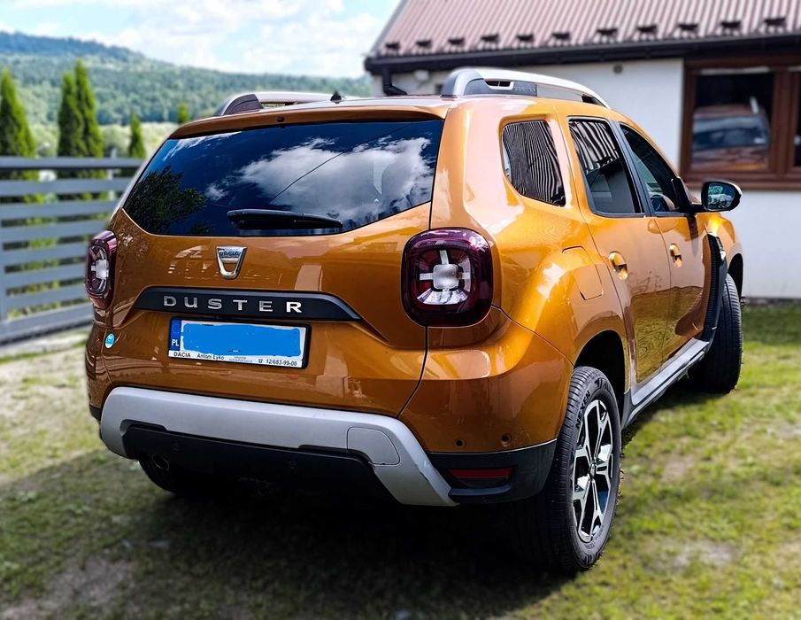 samochód osobowy dacia duster