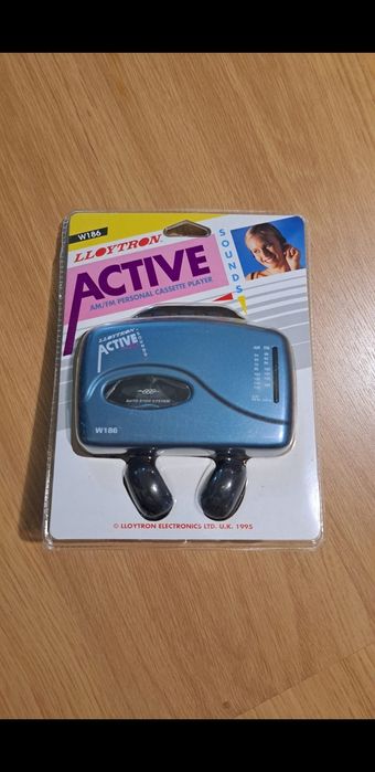 Walkman Rádio Cassete e FM ( Novo )