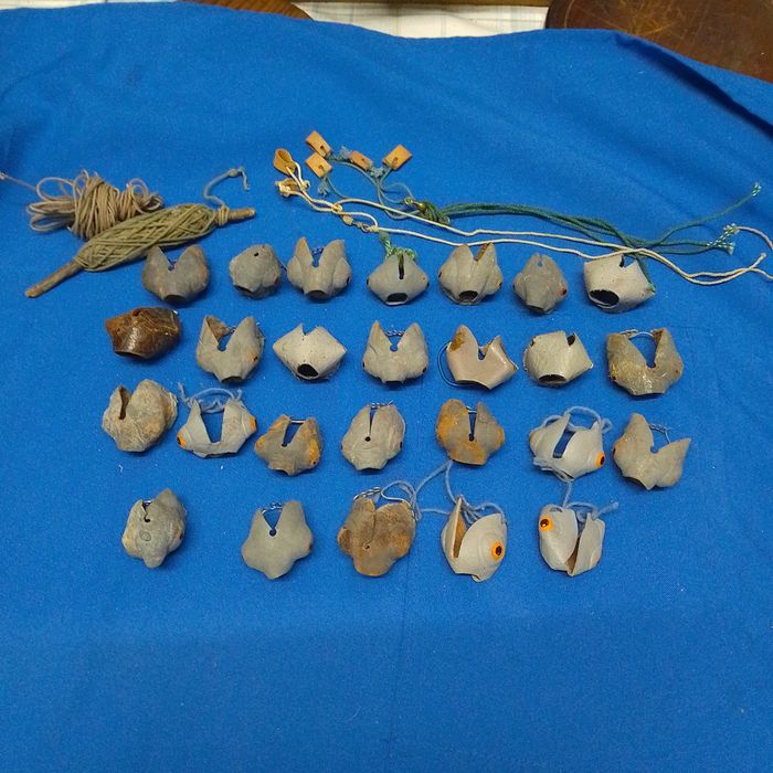 Kit de 26 Negaças de Cabeça em Couro/Lona para Pombo Torcaz + Cordel