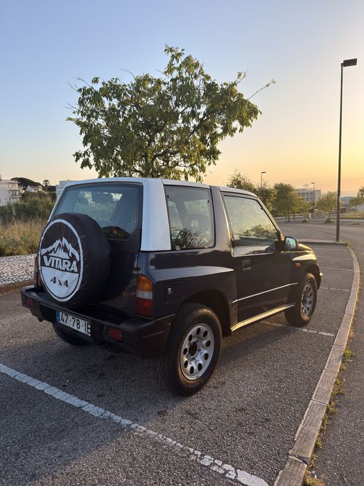Suzuki Vitara 1.6 Cabrio | Restaurado | 4x4 | Clássico