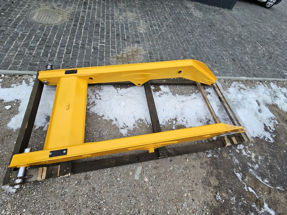 Продам  стрілу  до екскаватора-навантажувача JCB 3-4CX
