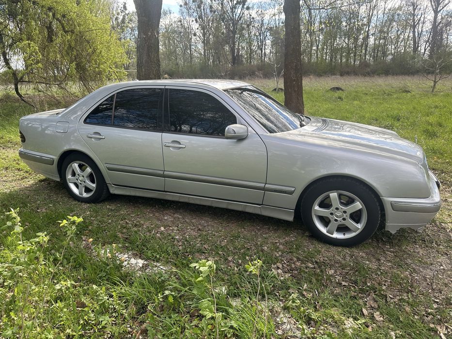 Продам Mercedes-Benz W210 2.7 CDI