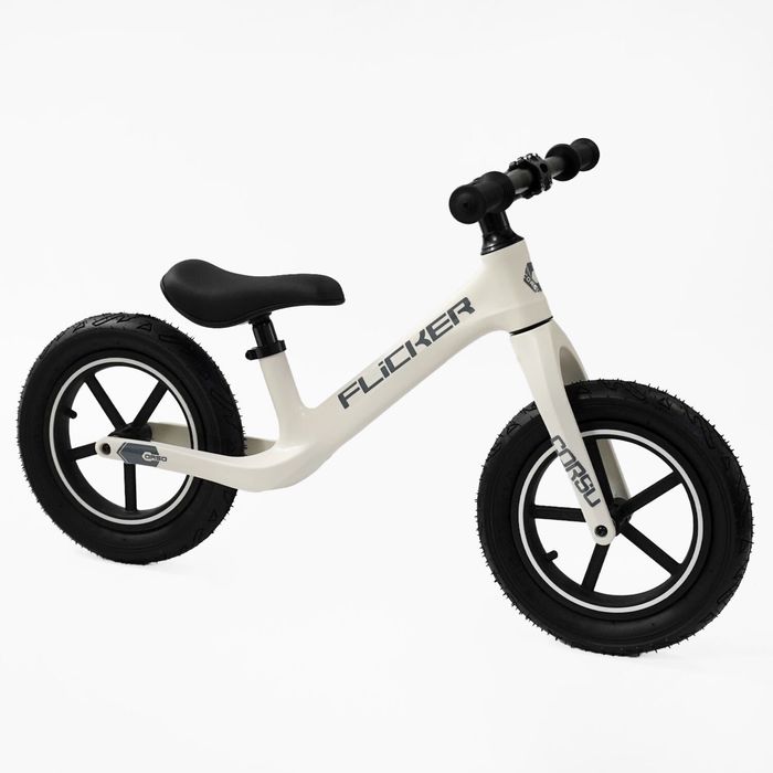 Велобіг ,беговел надувні колеса 12 дюймів,нейлонова рама