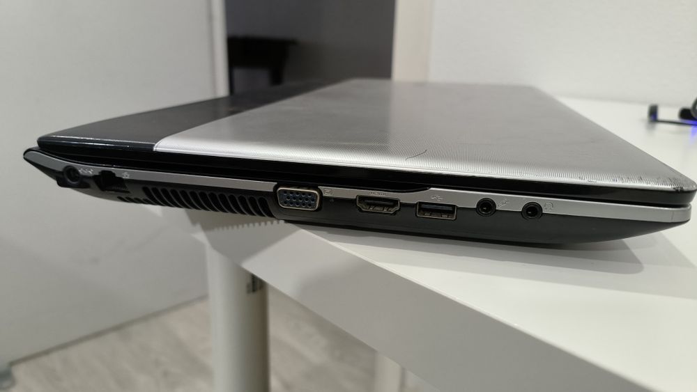 Computador PC portátil Samsung i5 6gb 640gb win10 15,6"