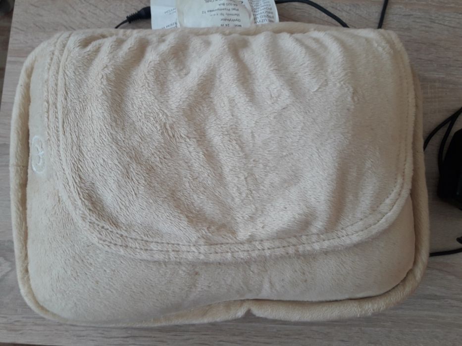 Poduszka masujaca Shitasu Harmedy