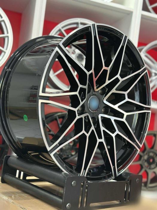 Jantes Look BMW M4 19 Preto / Polido