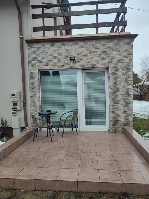 Wynajem pokoi dla turystów i firm pracowniczych