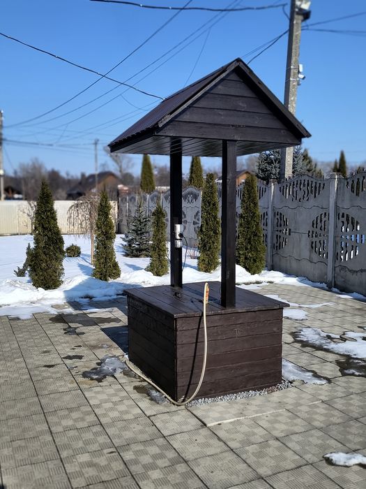 Продається будинок біля річки