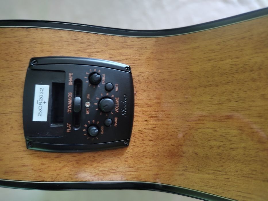 Gitara elektryczna akustyczna LAG T66CE