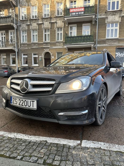 Mercedes-Benz uszkodozny silnik odpala !!  w204 amg line 4 matic  ILS