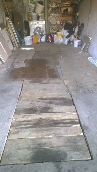 Продам гараж " Синеозёрное"