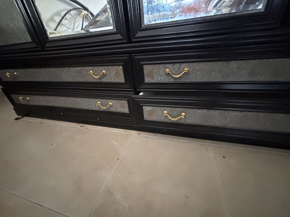 Mobilia de quarto completa - vende-se