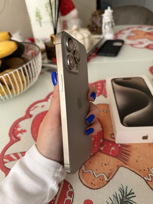 Iphone 15 pro max 256 гб