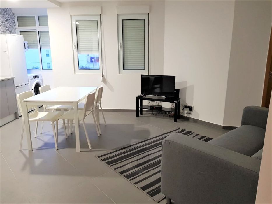 Arrendo quarto, Olivais