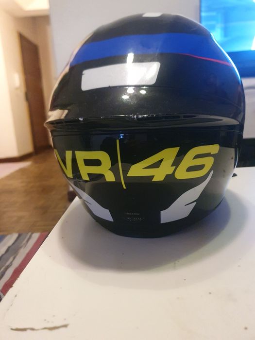 Capacete VR/46 rossi