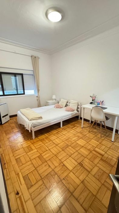 Quarto mobilado -Paranhos - Porto