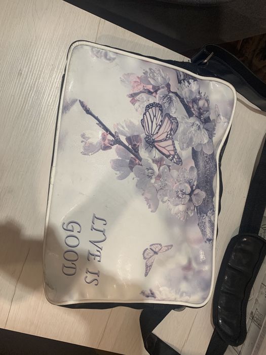 Torebka na ramie z nadrukiem