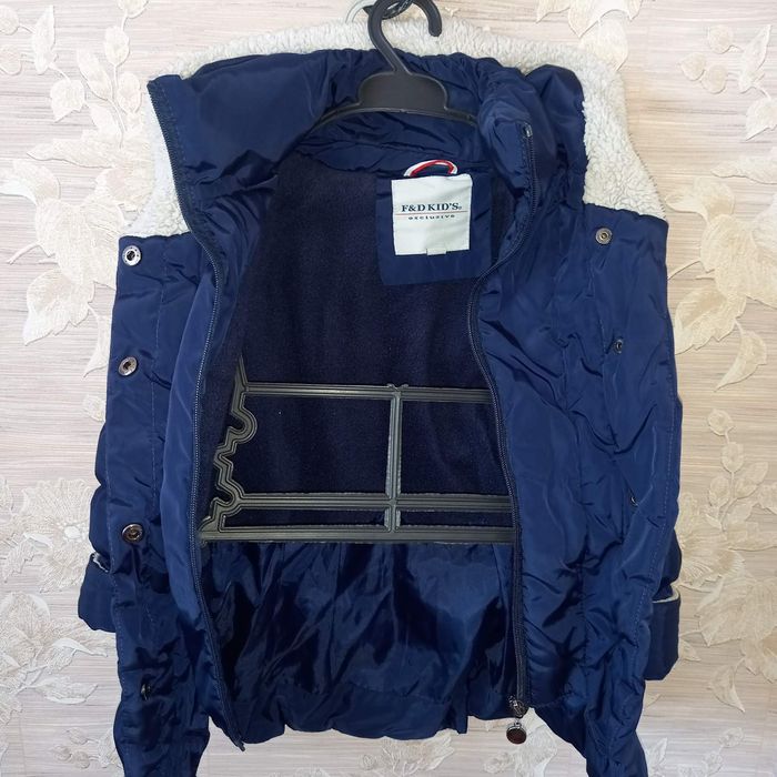 Куртки  для дівчинки.