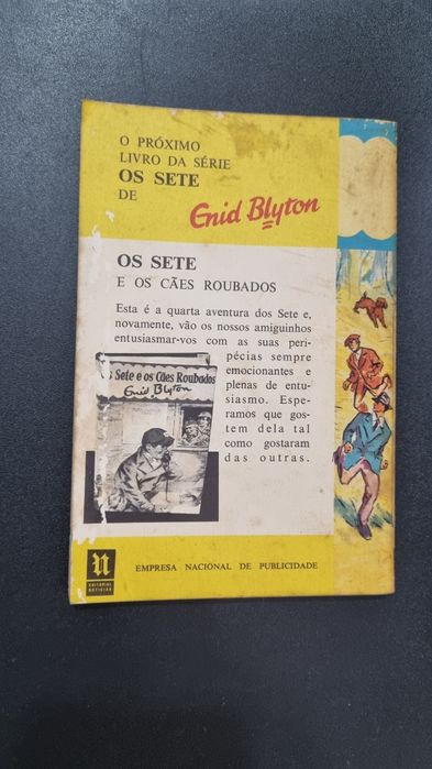 Os 7 e a marca vermelha