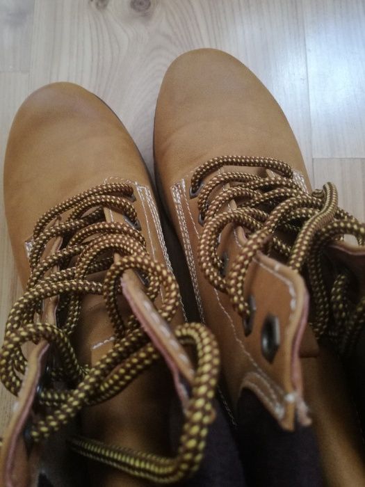 Nowe trapery damskie Highland Creek, buty zimowe 39