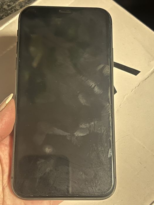 Айфон 11 64 гб ідеальний стан