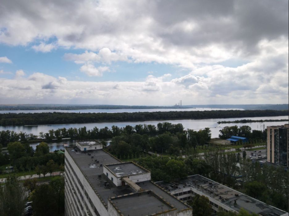Оренда  трекімнатної  квартири 84 кв.м., в новобудові Ж/М Перемога-1