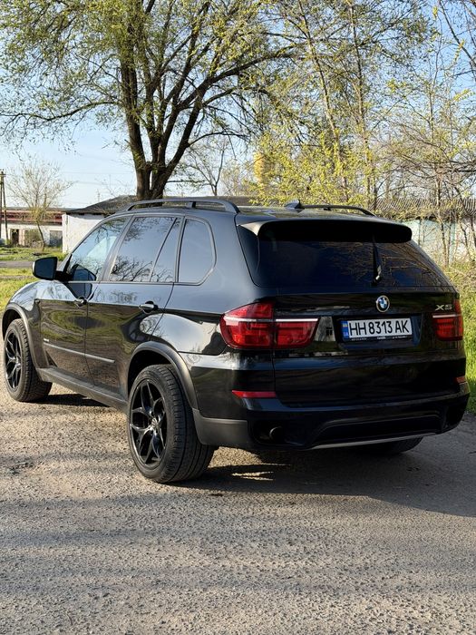 Продам х5 е70 35хi