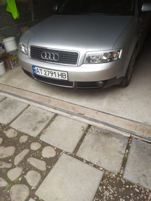 Audi a4b6. Продам.