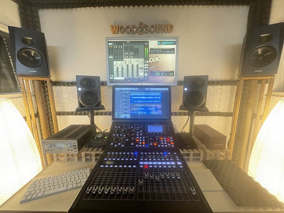 Estúdio / Sala de Ensaio / Salas de Captação / Estúdio de Fotografia