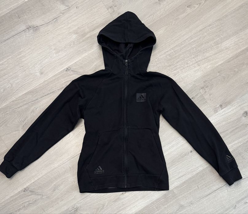 Спортивный костюм Adidas S/M