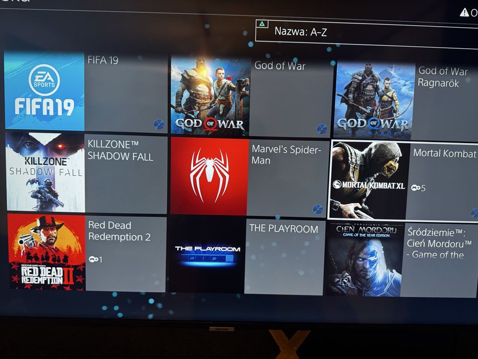 PS4 Pro 1TB + 2 pady + 5 gier – bardzo dobry zestaw + 16 gier