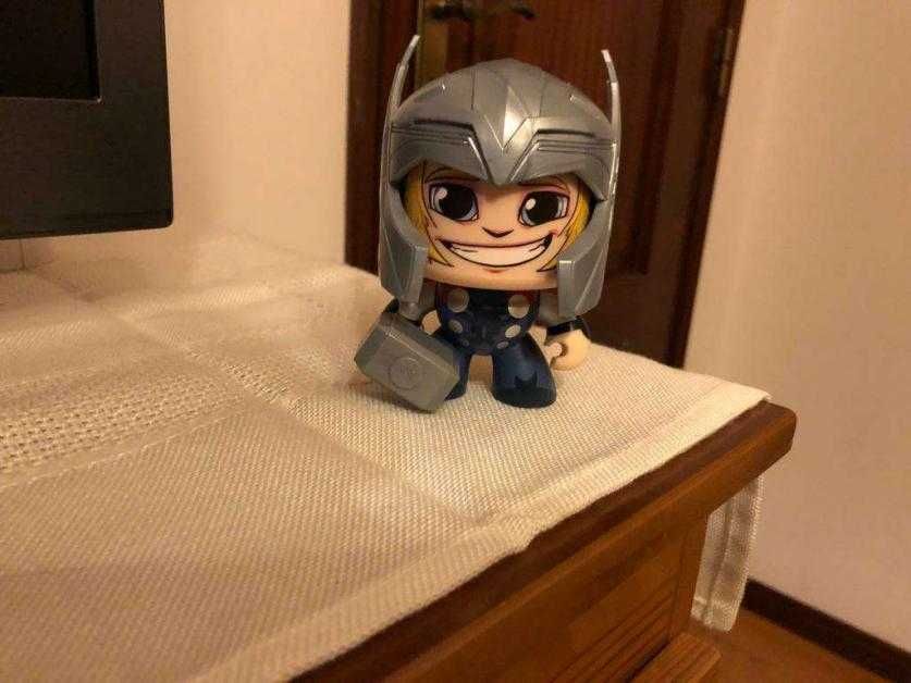 Decorative figurines!64298462224387121