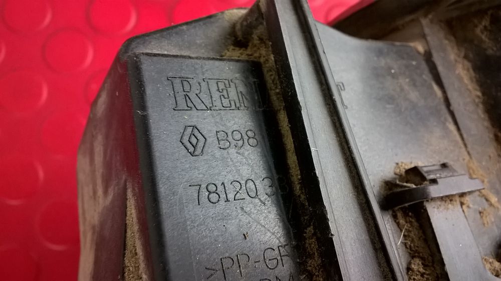 Tampa do depósito - 781203354R - RENAULT CLIO IV (BH_)