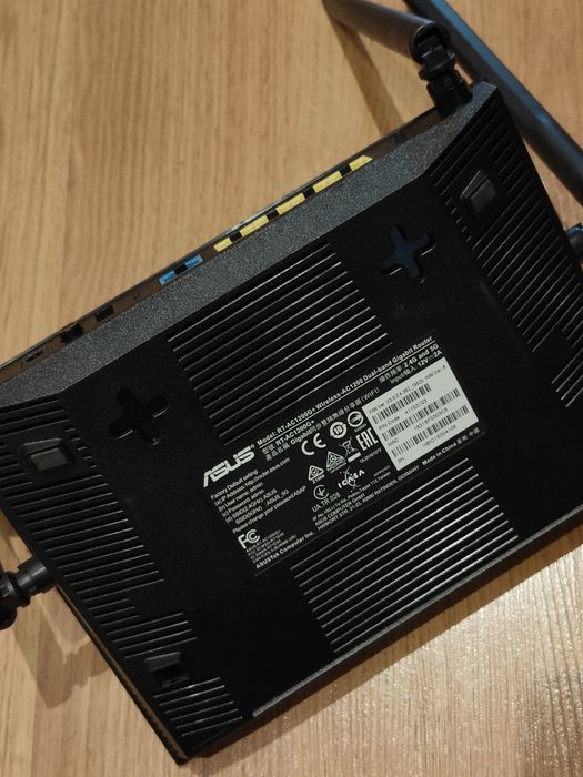 Router WiFi Asus RT-AC1200G+ Dual-band