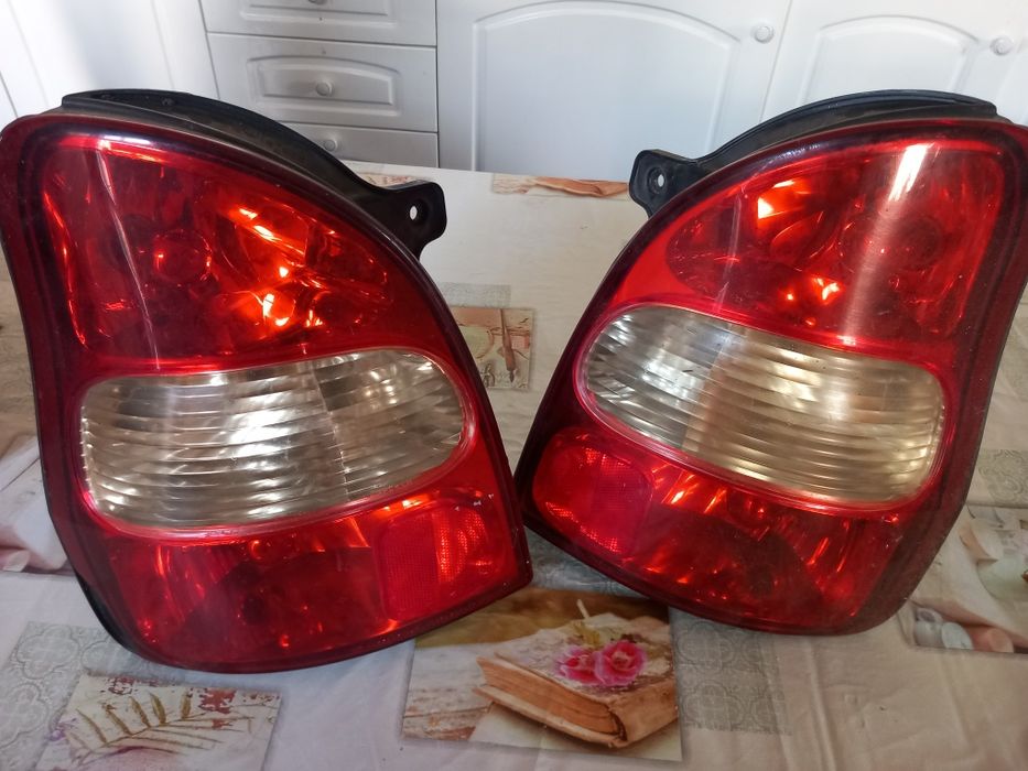 Luzes traseiras kia carnival