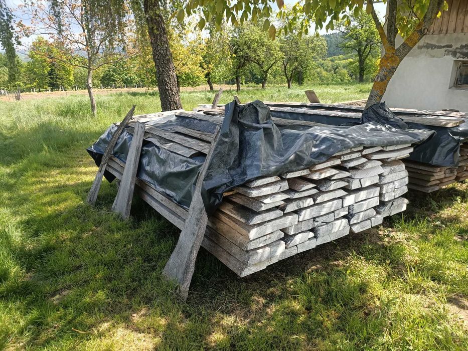 Deski dębowe / foszty 7 cm – długość 330 cm – ok. 6 m³