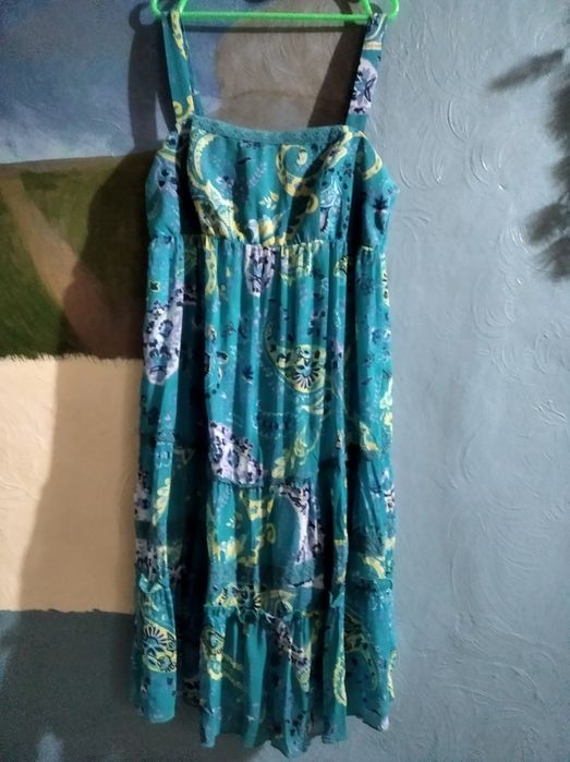 Платье летнее, сарафан, раз. 46.